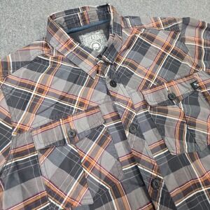 Metal Mulisha Men's Button Down Short Sleeve Shirt Size Medium‎